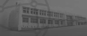 Imagen del edificio de la UNVIM en tono gris con el logo superpuesto